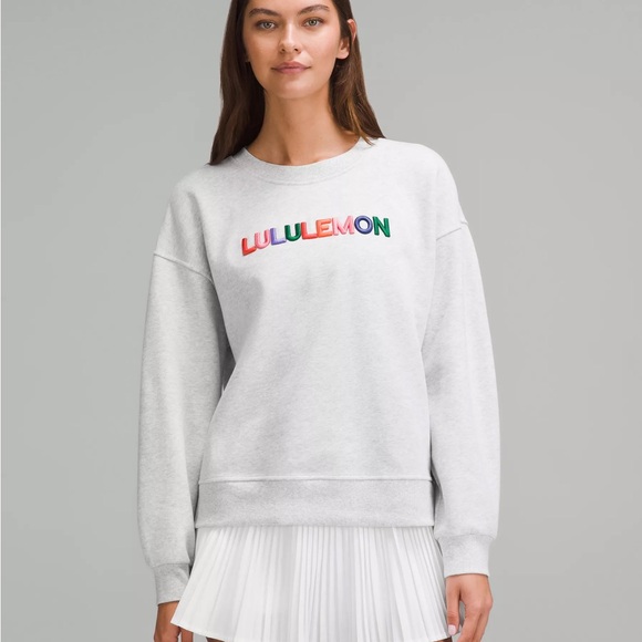 lululemon athletica Sweaters - lululemon athletica Perfectly Oversized Crewneck Sweatshirt with Multicolor Logo
